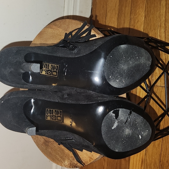 Aldo Fringed Booties - Picture 4 of 6